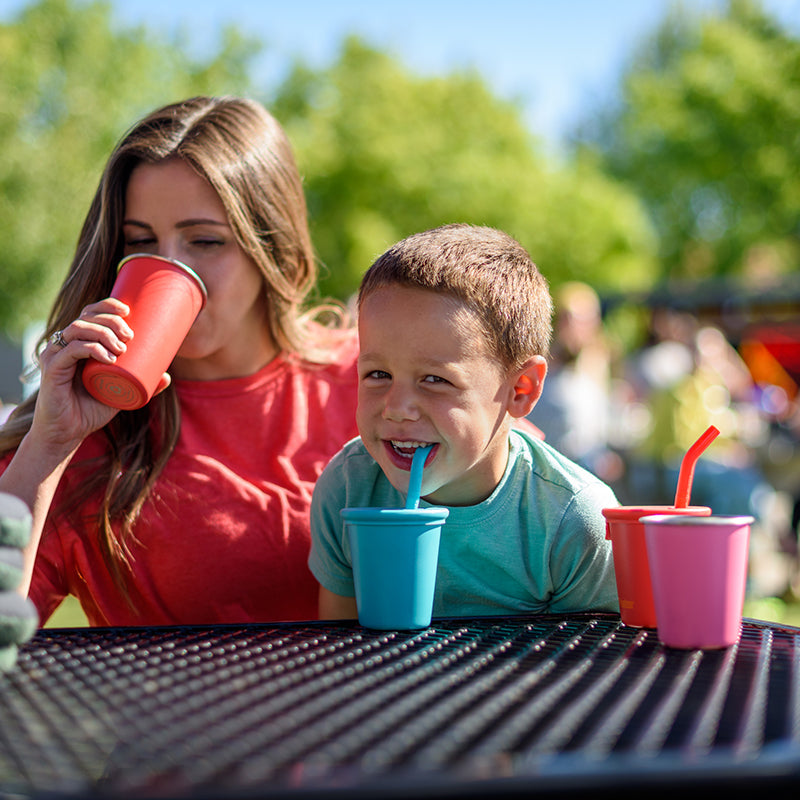 10oz-kid-s-cup-with-straw-lid-a7 10oz_kids_cups_mom_kid_sip_square.jpg