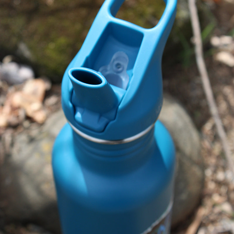 27oz-classic-with-flip-seal-sport-cap-santa-cruz-i1 27oz_classic_water_bottle_santacruz_corsair_wave_dot_flip_seal_cap_square.jpg