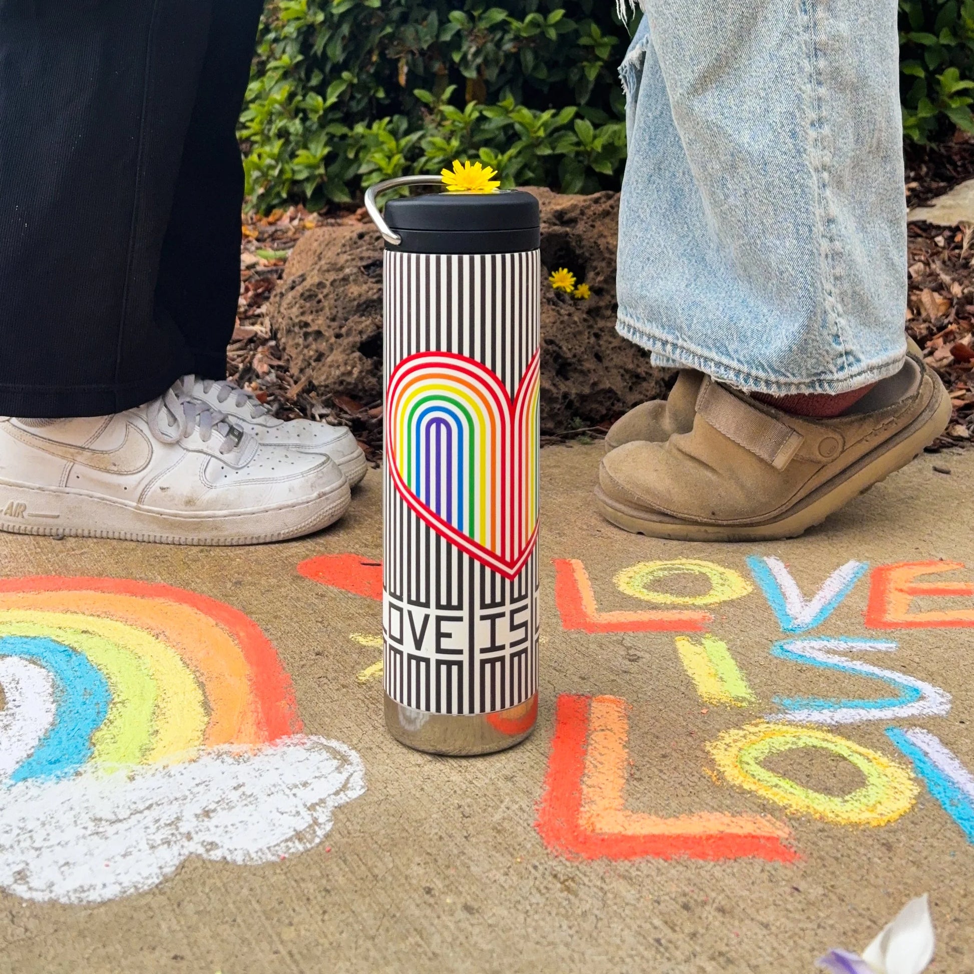 20oz-tkwide-with-twist-cap-pride-stripes-s4 Pride-2.webp