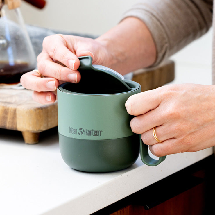 flip-lid-j9 rise_flip_lid_large_coffee_mug.jpg