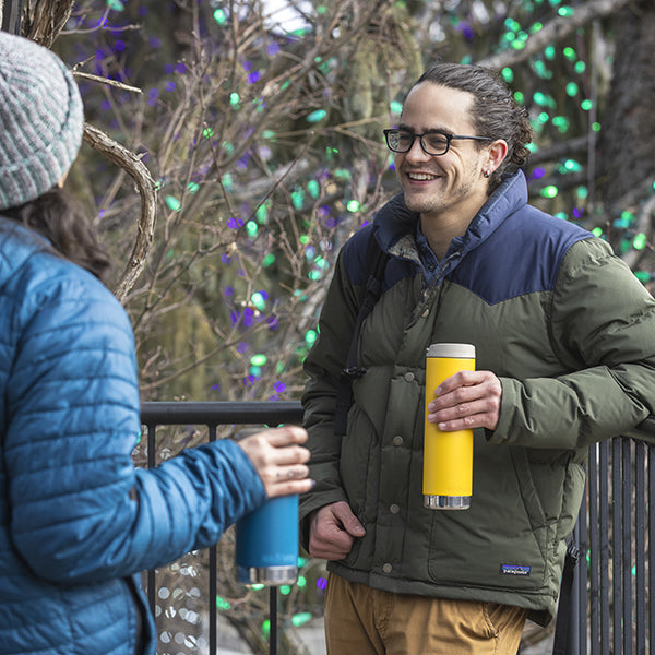 20oz-tkwide-with-cafe-cap-l8 tkwide_20oz_insulated_tumbler_cafe_winter_man_coat_yellow_square.jpg